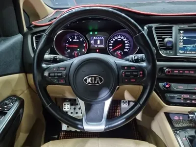 Kia Canival 2016, 140000 км, за 8476.81 USD - фото 8