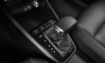 Kia Stonic 2018, 94286 км, за 5655.59 USD - фото 9