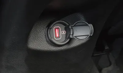 Kia Stonic 2018, 94286 км, за 5655.59 USD - фото 16