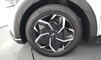 Hyundai Ioniq5 2022, 129085 км, за 15938.08 USD