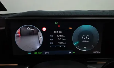Hyundai Grandeur 2024, 55740 км, за 22318.5 USD - фото 8