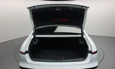 Hyundai Grandeur 2024, 55740 км, за 22318.5 USD - фото 20