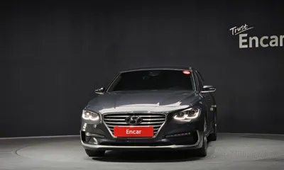 Hyundai Grandeur 2018, 152397 км, за 8139.69 USD