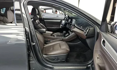 Hyundai Grandeur 2018, 152397 км, за 8139.69 USD - фото 11
