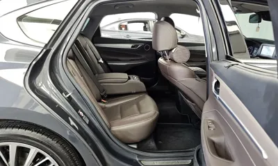 Hyundai Grandeur 2018, 152397 км, за 8139.69 USD - фото 12