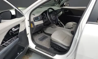Kia Niro 2019, 70853 км, за 11487.46 USD - фото 10