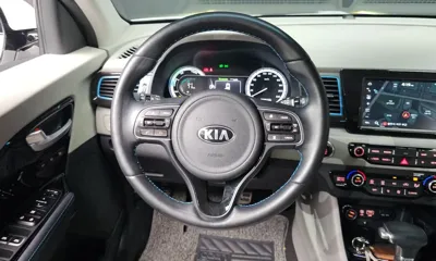 Kia Niro 2019, 70853 км, за 11487.46 USD - фото 13