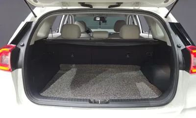 Kia Niro 2019, 70853 км, за 11487.46 USD - фото 20