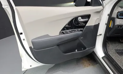 Kia Niro 2019, 70853 км, за 11487.46 USD - фото 24