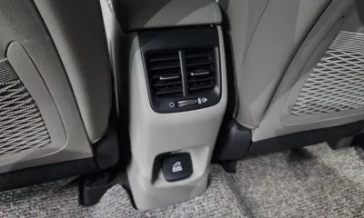 Kia Niro 2019, 70853 км, за 11487.46 USD - фото 28