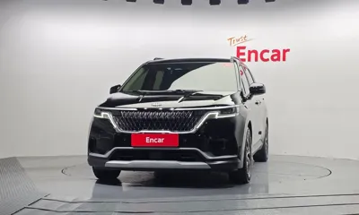 Kia Canival 2021, 105109 км, за 13214.4 USD