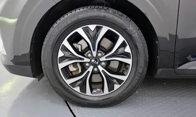 Kia Canival 2021, 105109 км, за 13214.4 USD