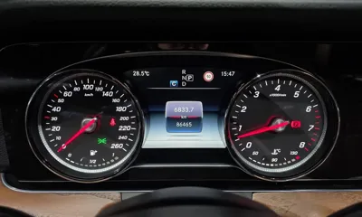 Mercedes-Benz E-Class 2018, 86465 км, за 14769.59 USD - фото 8