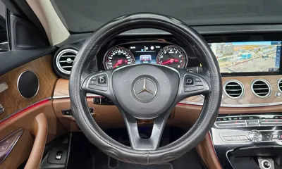 Mercedes-Benz E-Class 2018, 86465 км, за 14769.59 USD - фото 13