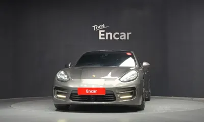 Porsche Panamera 2014, 131571 км, за 19640.03 USD