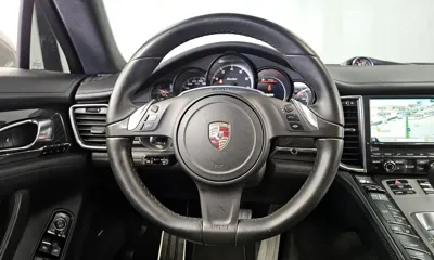 Porsche Panamera 2014, 131571 км, за 19640.03 USD - фото 13