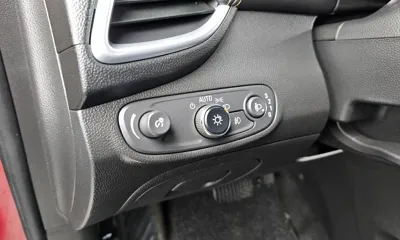 ChevroletGMDaewoo Trax 2019, 94999 км, за 5146.58 USD - фото 18