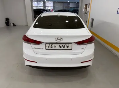 Hyundai Avante 2018, 116523 км, за 6342.91 USD