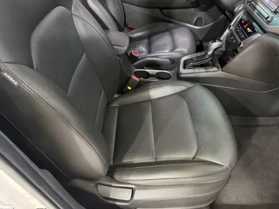 Hyundai Avante 2018, 116523 км, за 6342.91 USD - фото 11