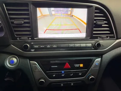 Hyundai Avante 2018, 116523 км, за 6342.91 USD - фото 15