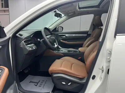 Geely Vision X6 2022, 36000 км, за 10594.75 USD - фото 10