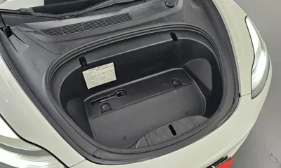 Tesla Model 3 2020, 143520 км, за 14332.26 USD - фото 6
