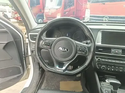 Kia K5 2016, 116900 км, за 4116.9 USD - фото 11