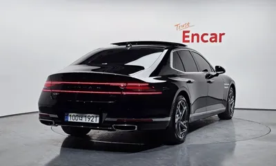 Genesis G90 2023, 41798 км, за 49115.32 USD