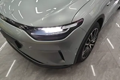 Leapmotor C11