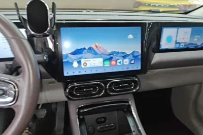 Leapmotor C11
