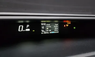Toyota Prius 2018, 76019 км, за 8013.03 USD - фото 8
