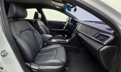 Kia K5 2017, 107999 км, за 6188.93 USD - фото 10