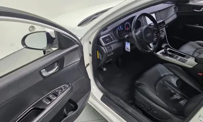 Kia K5 2017, 107999 км, за 6188.93 USD - фото 11
