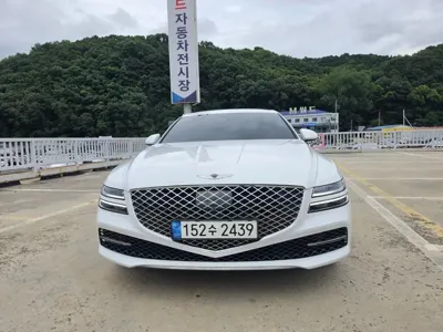 Genesis G80 2023, 21263 км, за 29578.1 USD