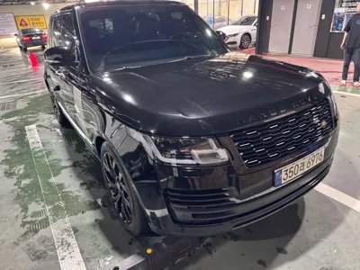 Land Rover Range Rover · 2022 год
