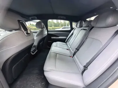 Nissan N7 2025, 10000 км, за 15464.2 USD - фото 6