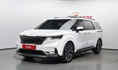 Kia Canival · 2023 год
