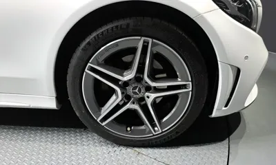 Mercedes-Benz C-Class 2021, 105640 км, за 14697.39 USD