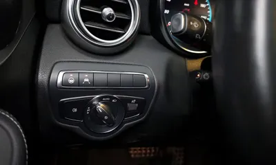 Mercedes-Benz C-Class 2021, 105640 км, за 14697.39 USD - фото 14
