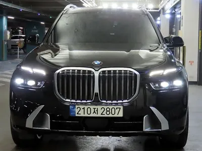 BMW X7 2024, 31857 км, за 63995.01 USD
