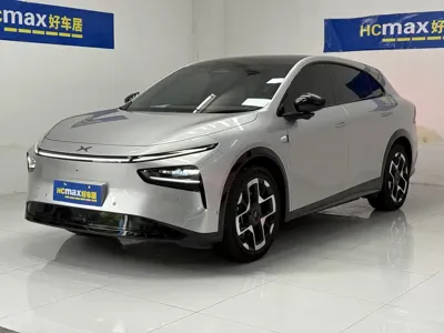 Xpeng 小鹏G7 · 2025 год