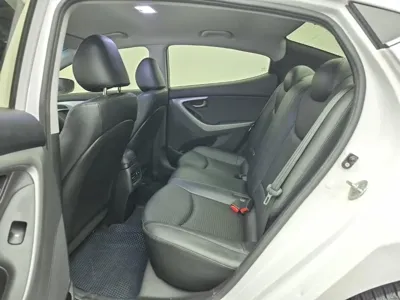 Hyundai Avante 2014, 189841 км, за 2504.56 USD - фото 12