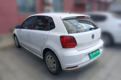 Volkswagen Polo 2016, 59500 км, за 4394 USD
