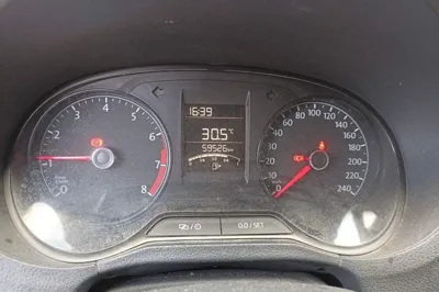 Volkswagen Polo 2016, 59500 км, за 4394 USD - фото 11