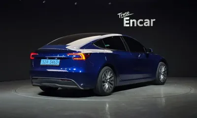 Tesla Model 3 2024, 43752 км, за 26977.82 USD - фото 2