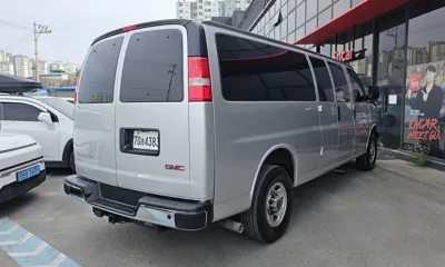 GMC Savana 2020, 85498 км, за 24052.52 USD - фото 2
