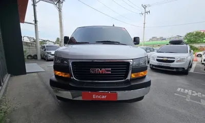 GMC Savana 2020, 85498 км, за 24052.52 USD - фото 3
