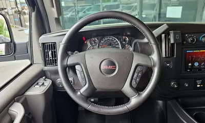 GMC Savana 2020, 85498 км, за 24052.52 USD - фото 12