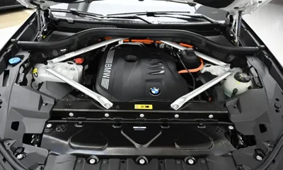 BMW X5 2025, 5887 км, за 65703.94 USD - фото 6