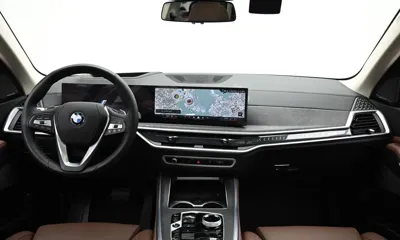 BMW X5 2025, 5887 км, за 65703.94 USD - фото 7